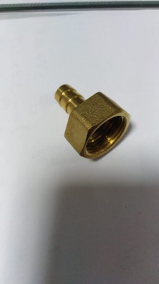 Штуцер 14-1/2"вн.лат.